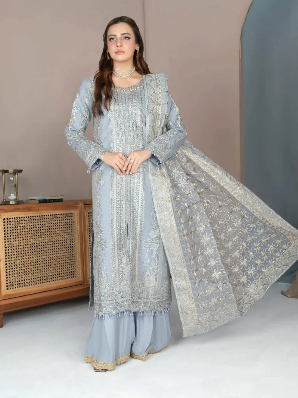 SJ3352 Grey